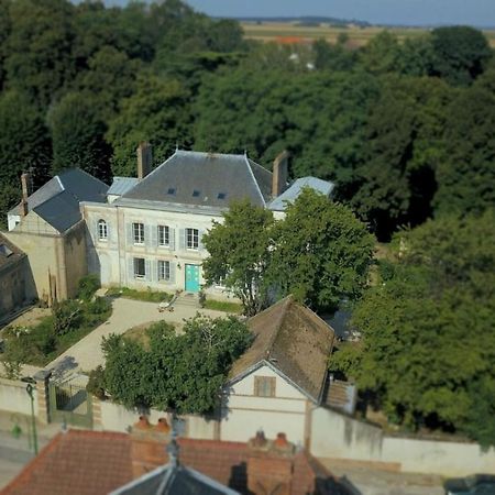 Yxie - Manoir Des Arts Villeblevin Exterior foto