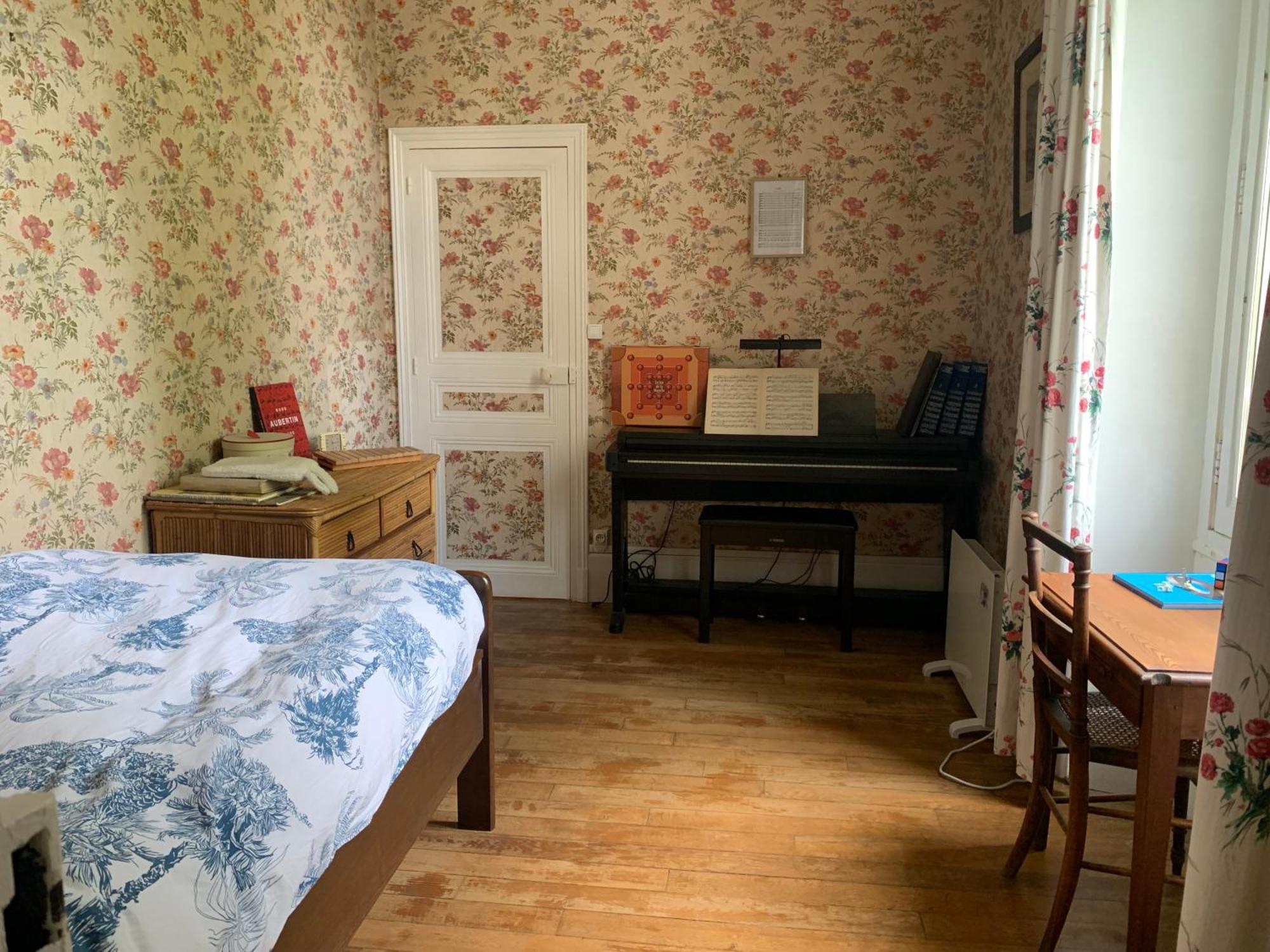 Yxie - Manoir Des Arts Villeblevin Quarto foto