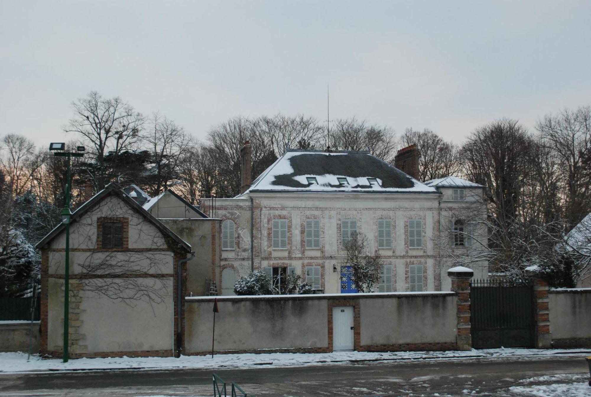 Yxie - Manoir Des Arts Villeblevin Exterior foto