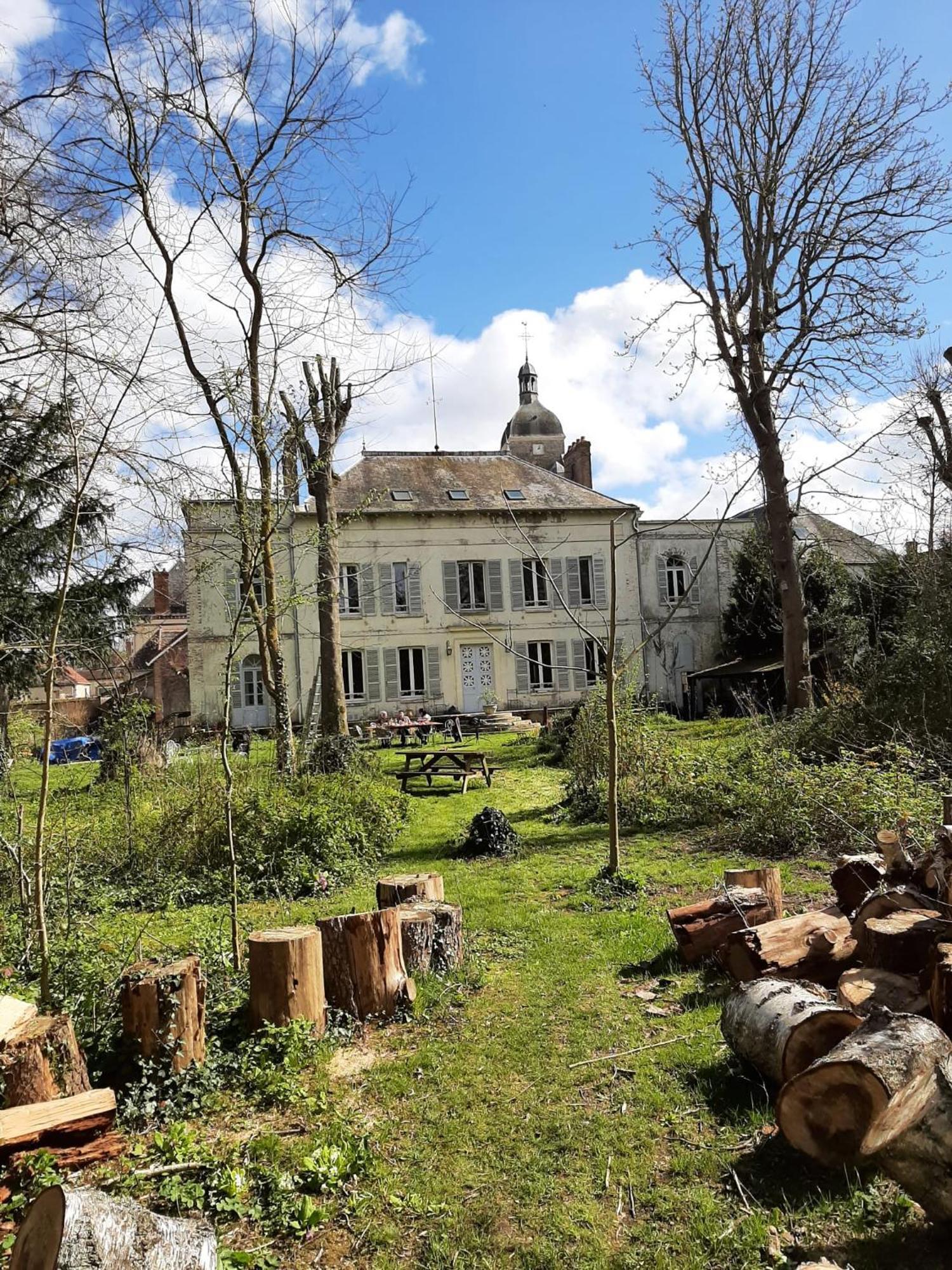 Yxie - Manoir Des Arts Villeblevin Exterior foto